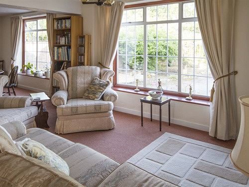 Magpies Lodge Slinfold Kültér fotó